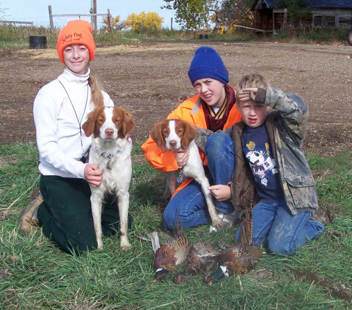 Jesse, Wyndy & Kids: Sari, Hanna and Wrangler